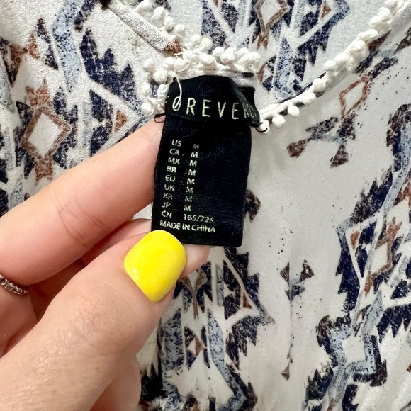 Forever 21 Romper Stretch Waist Short Sleeve Cut Out Shoulder Open Back M White - Picture 9 of 9